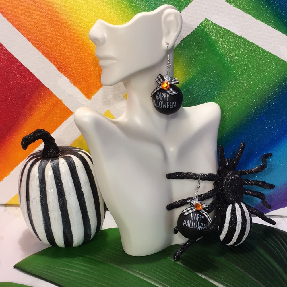 5/$25 
Happy Halloween ornament earrings